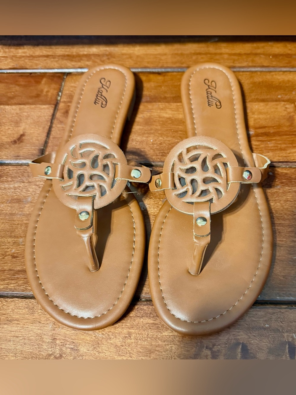 Katliu Cognac Tan Cutout Medallion Thong Sandals